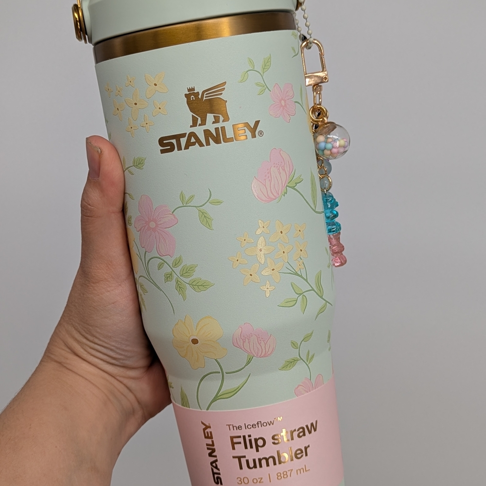 NEW STANLEY floral IceFlow Flip Straw Tumbler water cup Spring Blossoms 2026